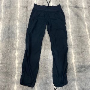 Lululemon studio pants (unlined) in blue. Size 6 Reg